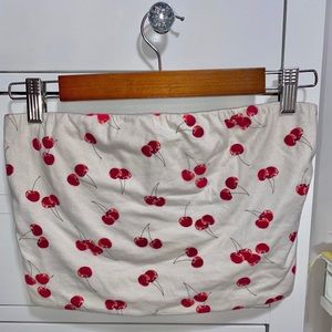 CHARLOTTE RUSSE cherry print tube top